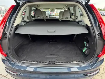 VOLVO XC 90 Plus Dark Recharge Plug-In Hybrid AWD