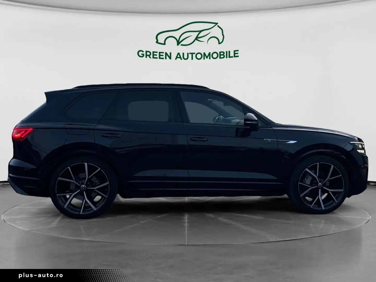 VW Touareg 3.0 V6 TDI 4Motion  Aut.R-Line Pano AHK