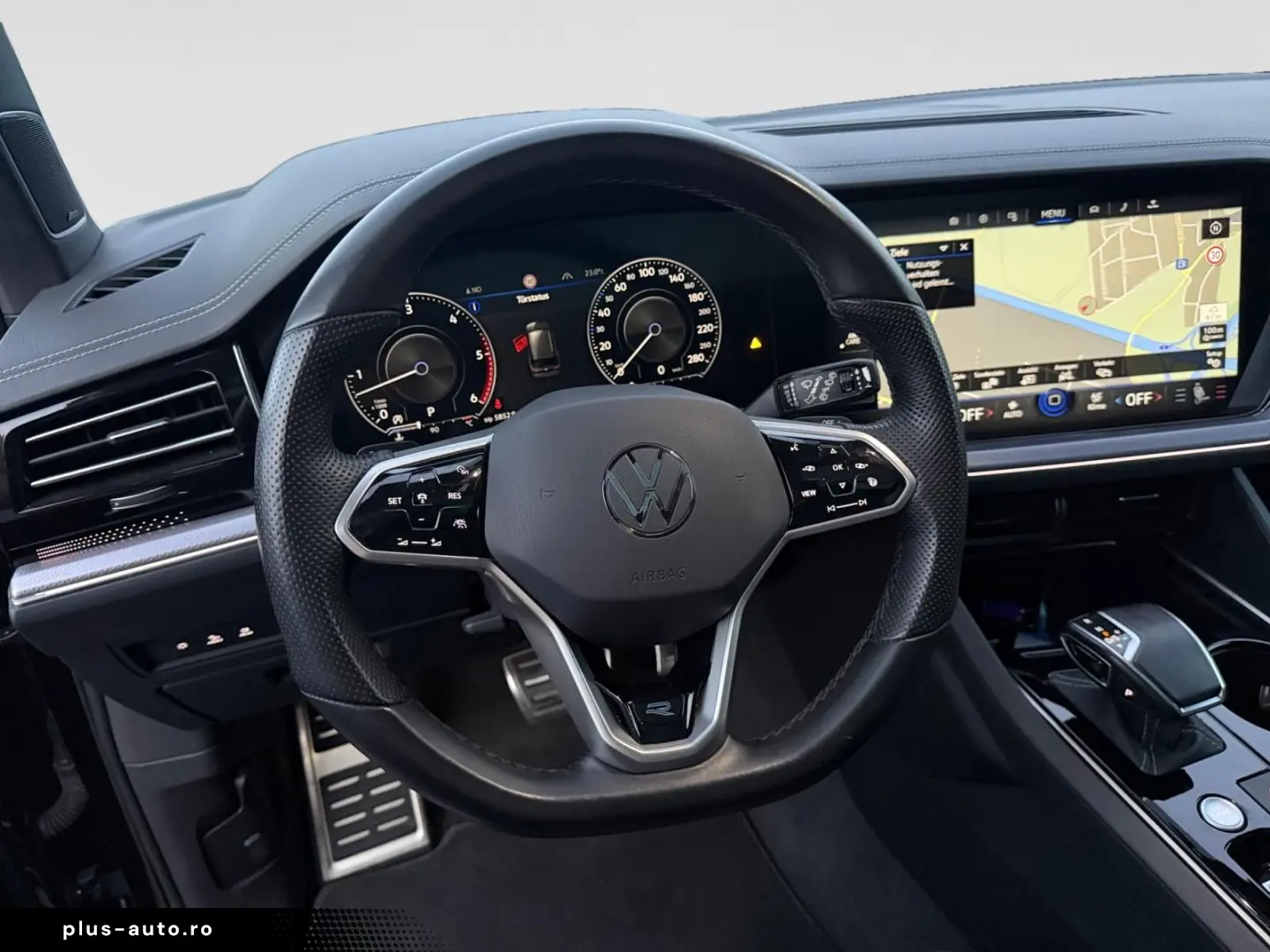 VW Touareg 3.0 V6 TDI 4Motion  Aut.R-Line Pano AHK