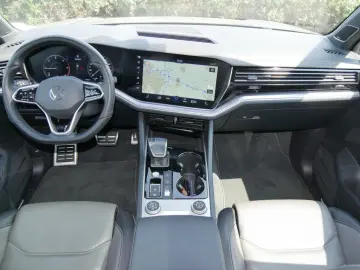 VW Touareg 3.0 TDI V6 R-Line 4Motion Navi IQ.LIGHT