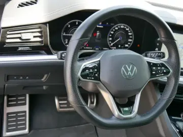 VW Touareg 3.0 TDI V6 R-Line 4Motion Navi IQ.LIGHT
