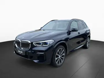 BMW X5 xDrive30d M Sport DA-Pro HUD Standh Pano AHK