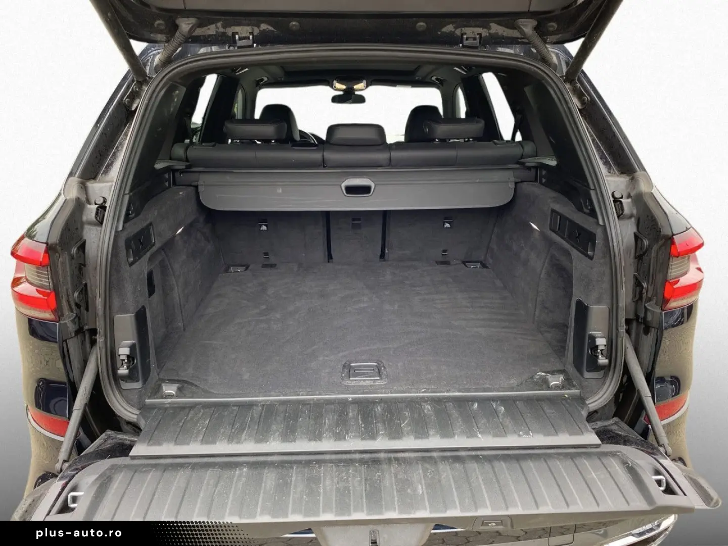 BMW X5 xDrive30d M Sport DA-Pro HUD Standh Pano AHK