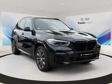 BMW X5 xDrive30d Laser STANDHZ HEAD-UP PANO RFK HIFI