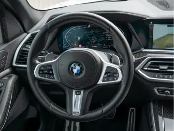 BMW X5 xDrive 30d M-Sport STANDHZG PANO LEDER LASER