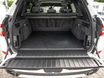 BMW X5 xDrive 30d M-Sport STANDHZG PANO LEDER LASER