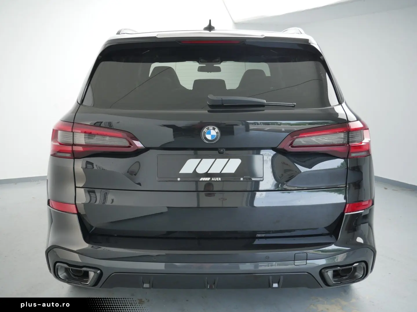 BMW X5 xDrive 30d (M-Sport Navi LED AHK Pano HUD)