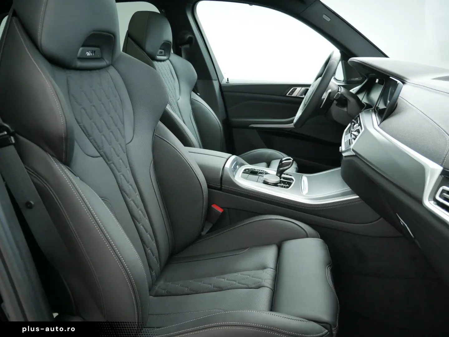 BMW X5 xDrive 30d (M-Sport Navi LED AHK Pano HUD)