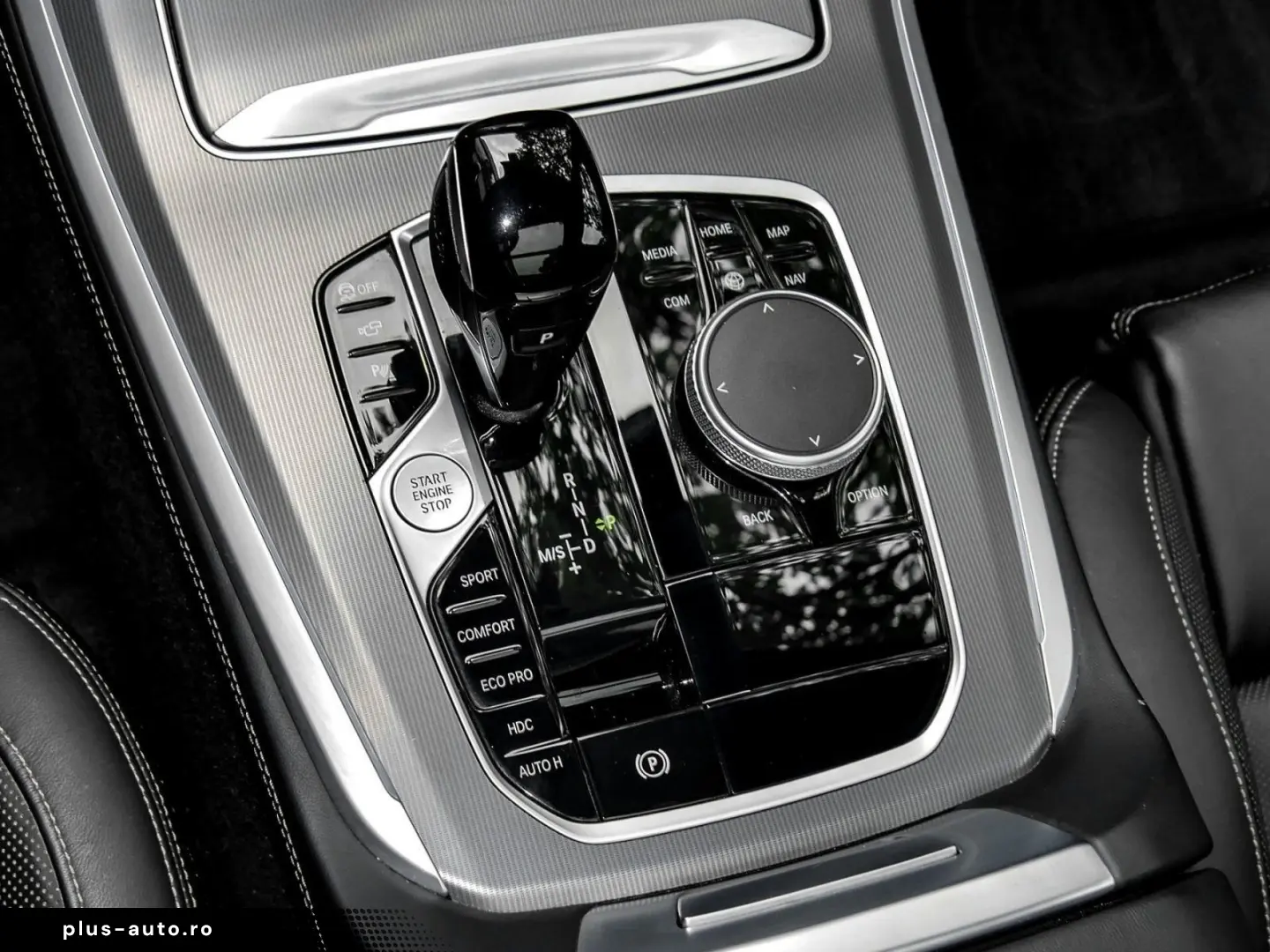 BMW X5 xDrive30d M SPORT AHK PANO HuD H K DA PROF 36