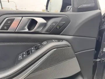 BMW X5 xDrive30d M SPORT  PAN-DACH  AHK  H&K DAB