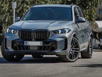 BMW BMW X5 xDrive50e M Sportpaket Pro   Individual M
