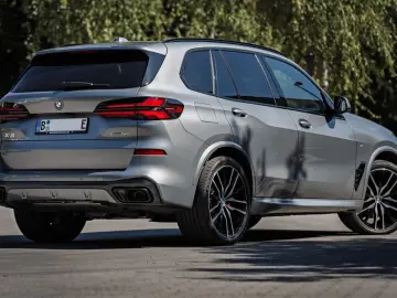 BMW BMW X5 xDrive50e M Sportpaket Pro   Individual M
