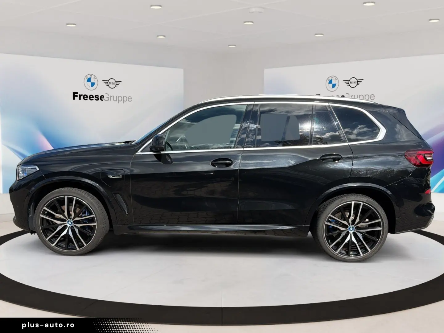BMW X5 xDrive45e AHK Laser 360  HEAD-UP PANO RFK TV