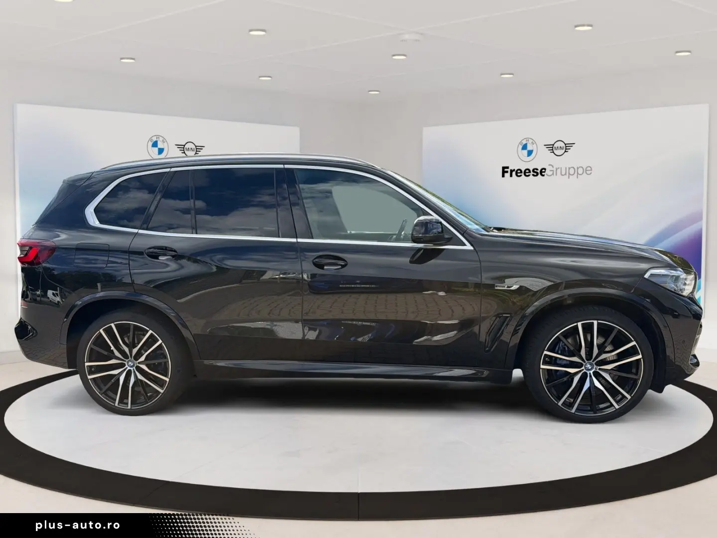 BMW X5 xDrive45e AHK Laser 360  HEAD-UP PANO RFK TV