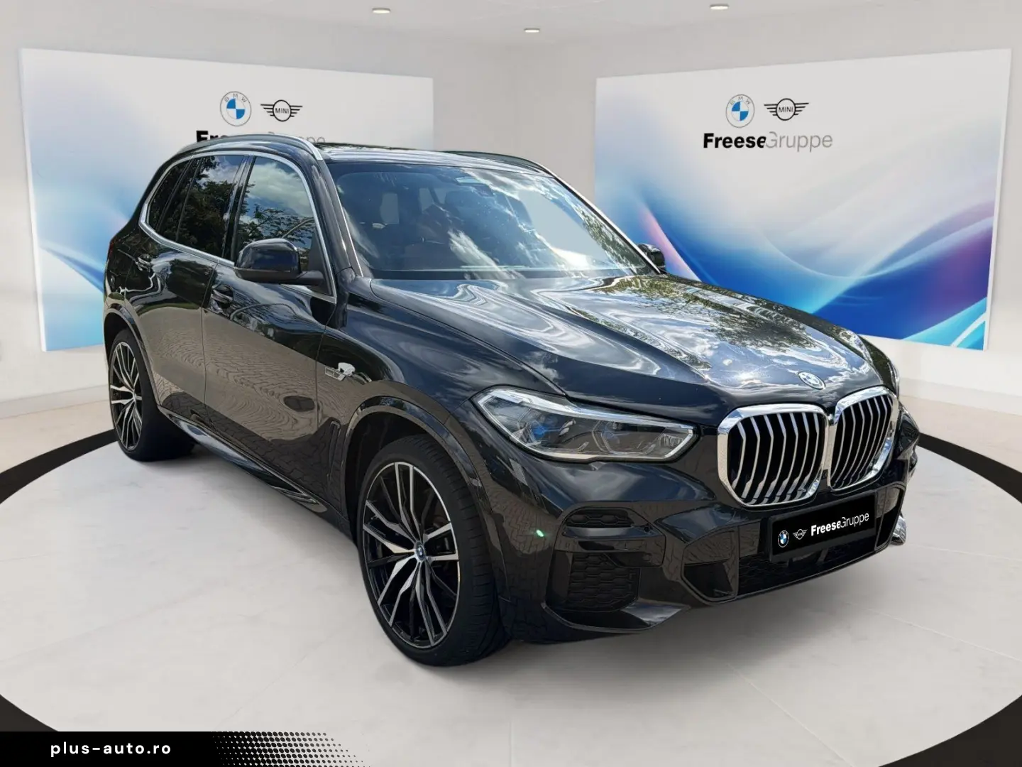 BMW X5 xDrive45e AHK Laser 360  HEAD-UP PANO RFK TV