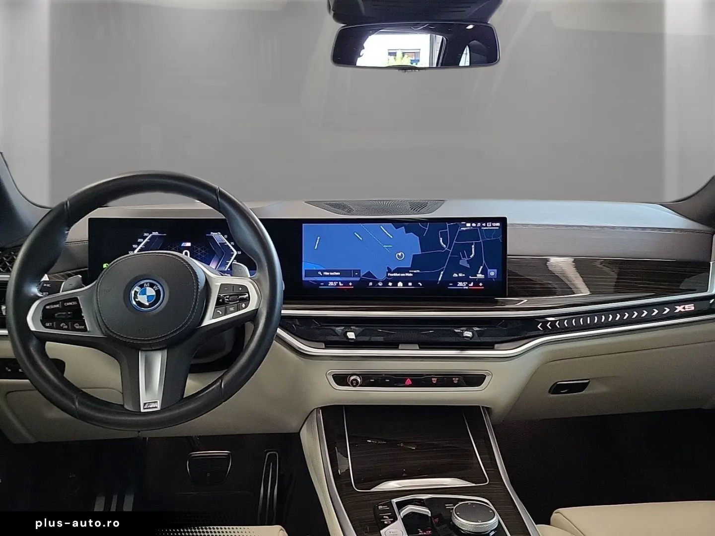BMW X5 xDrive50e M Sport Navi AHK Kamera Pano.Dach