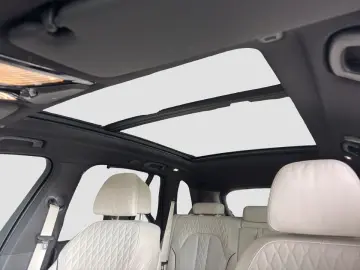 BMW X5 xDrive50e Navi Leder Tempom.aktiv