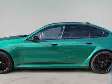 BMW M5 Limousine   360  HEAD-UP MASSAGE