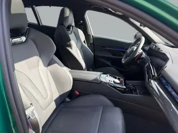 BMW M5 Limousine   360  HEAD-UP MASSAGE