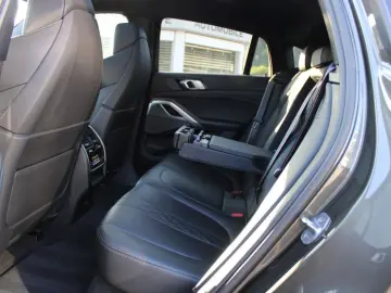 BMW X6 M50i Sky IntAktivL.Sitzbel Mass.Soft ACC AHK