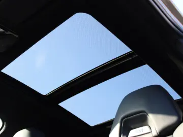 BMW X6 M50i Sky IntAktivL.Sitzbel Mass.Soft ACC AHK