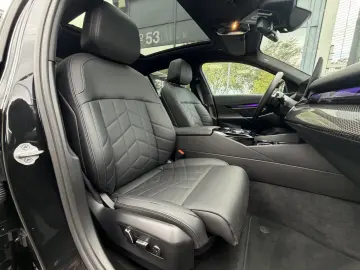 BMW 520i M Sport Pano AHK Adapt.LED h&k DA-Prof PA