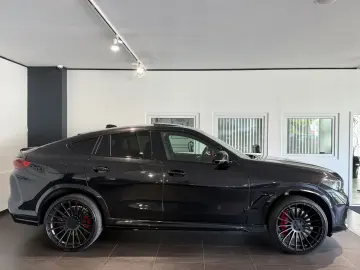 BMW X6 M Competition  Garantie-B&W-Pano-23  Hamann