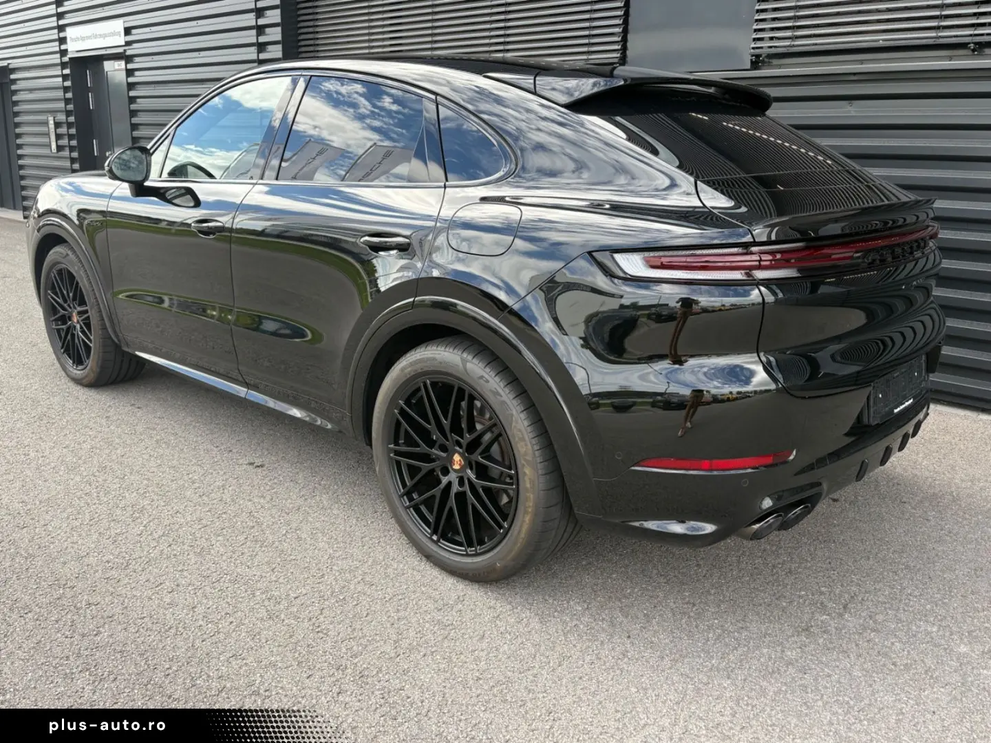 PORSCHE Cayenne Coupe E-Hybrid Black ED-HAL-SPORTDESIGN
