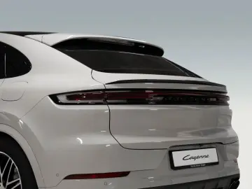 PORSCHE Cayenne E-Hybrid Coupe Black Edition