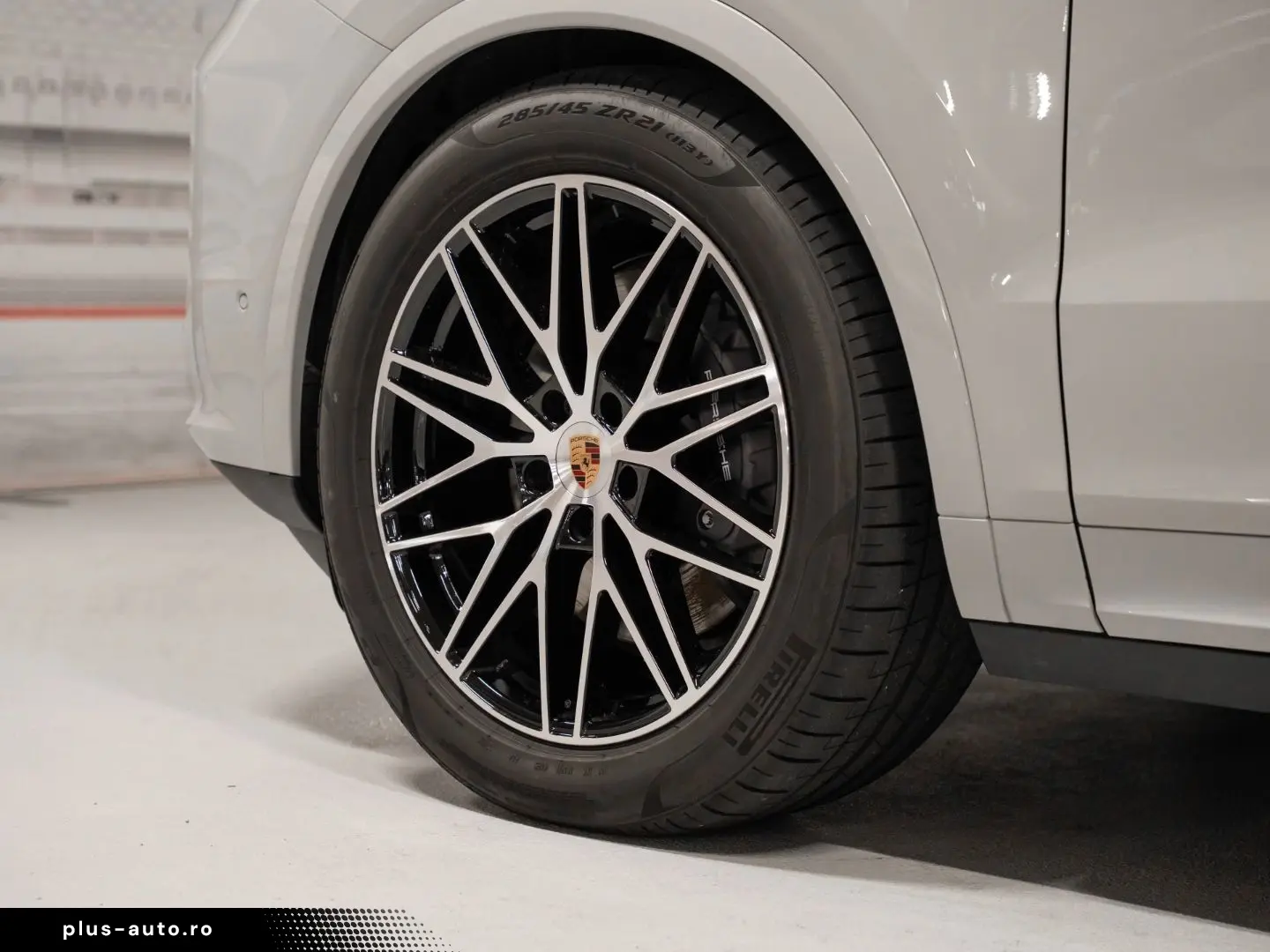 PORSCHE Cayenne E-Hybrid Coupe Black Edition