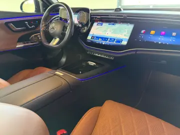 MERCEDES-BENZ E 450 4Matic Limo AMG Line Premium Plus VOLL