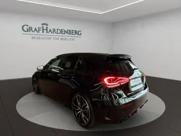 MERCEDES-BENZ A35 AMG 4Matic Panoramadach