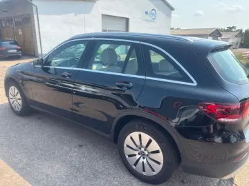 MERCEDES-BENZ GLC 200d 4Matic