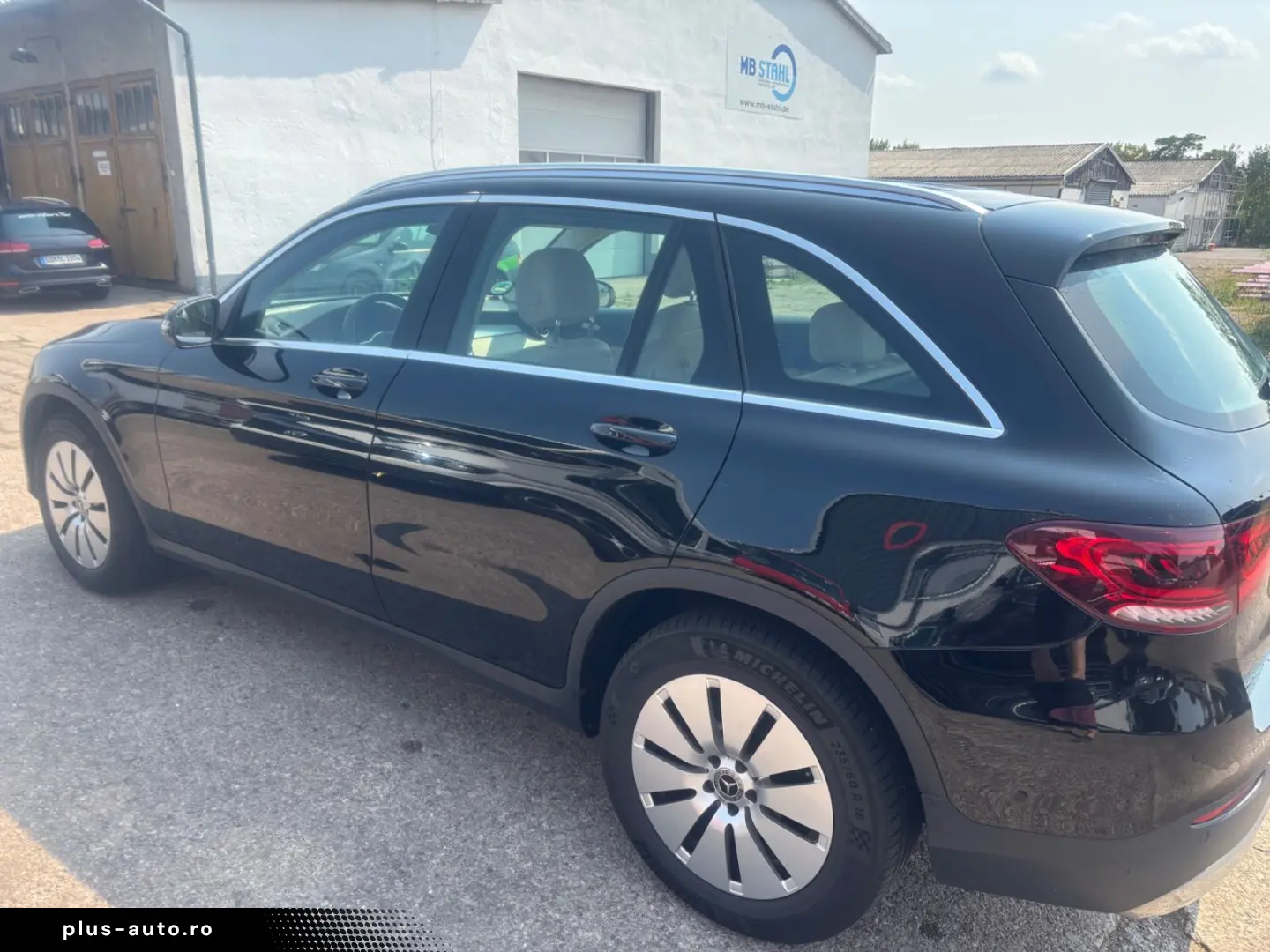 MERCEDES-BENZ GLC 200d 4Matic