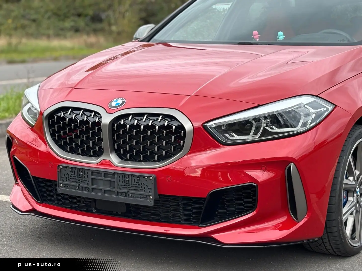 BMW M135 i X DRIVE INDIWIDUAL HEAD UP LED