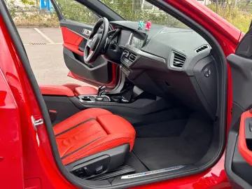 BMW M135 i X DRIVE INDIWIDUAL HEAD UP LED