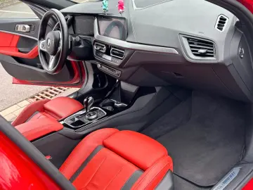 BMW M135 i X DRIVE INDIWIDUAL HEAD UP LED