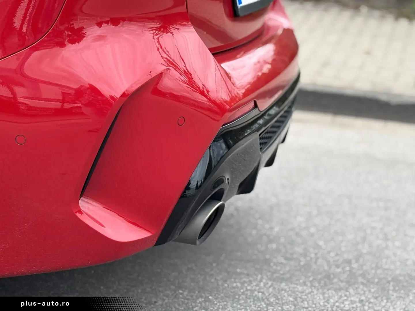 BMW M135 i X DRIVE INDIWIDUAL HEAD UP LED
