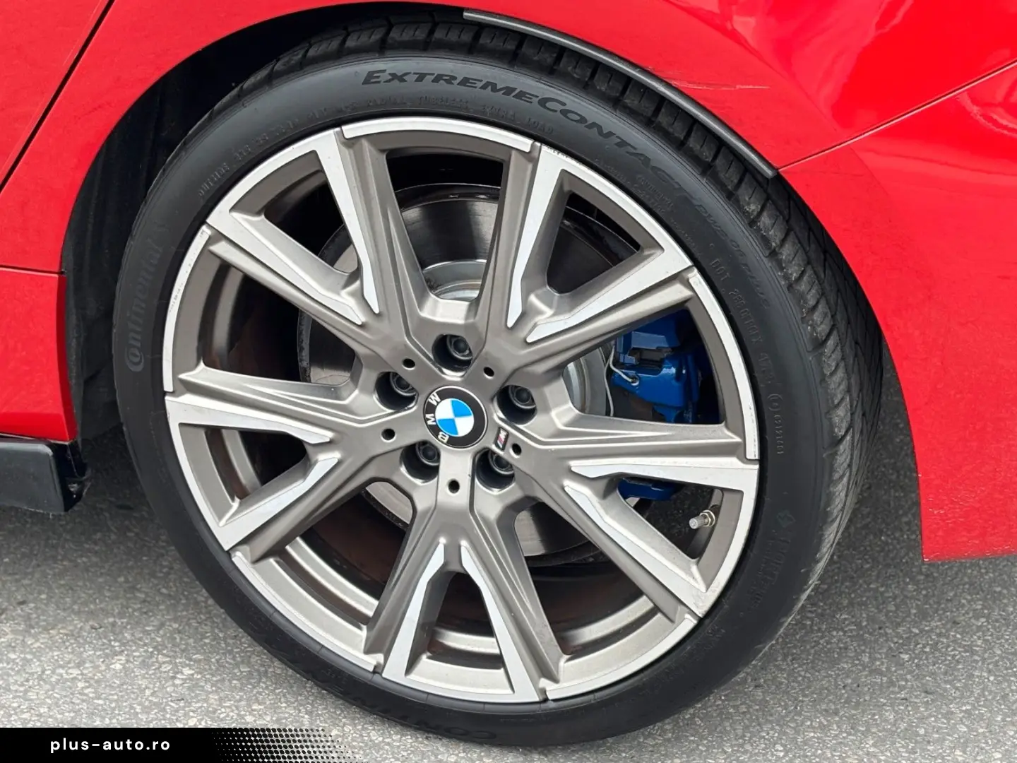 BMW M135 i X DRIVE INDIWIDUAL HEAD UP LED