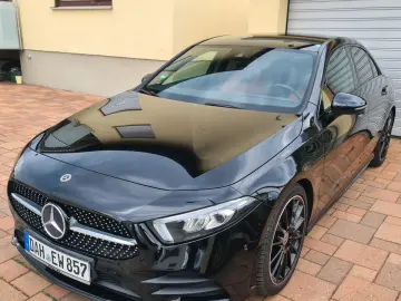 MERCEDES-BENZ A 250 4MATIC DCT -