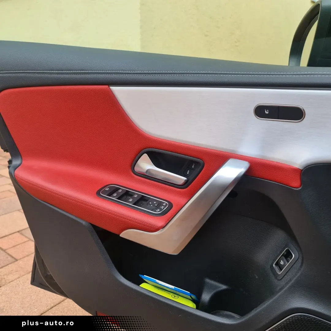 MERCEDES-BENZ A 250 4MATIC DCT -