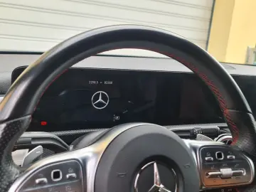 MERCEDES-BENZ A 250 4MATIC DCT -