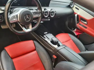 MERCEDES-BENZ A 250 4MATIC DCT -