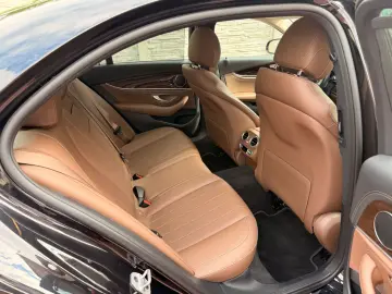 MERCEDES-BENZ E 400 d 4Matic AUT VOLLEDER BRAUN EGSD KAMERA