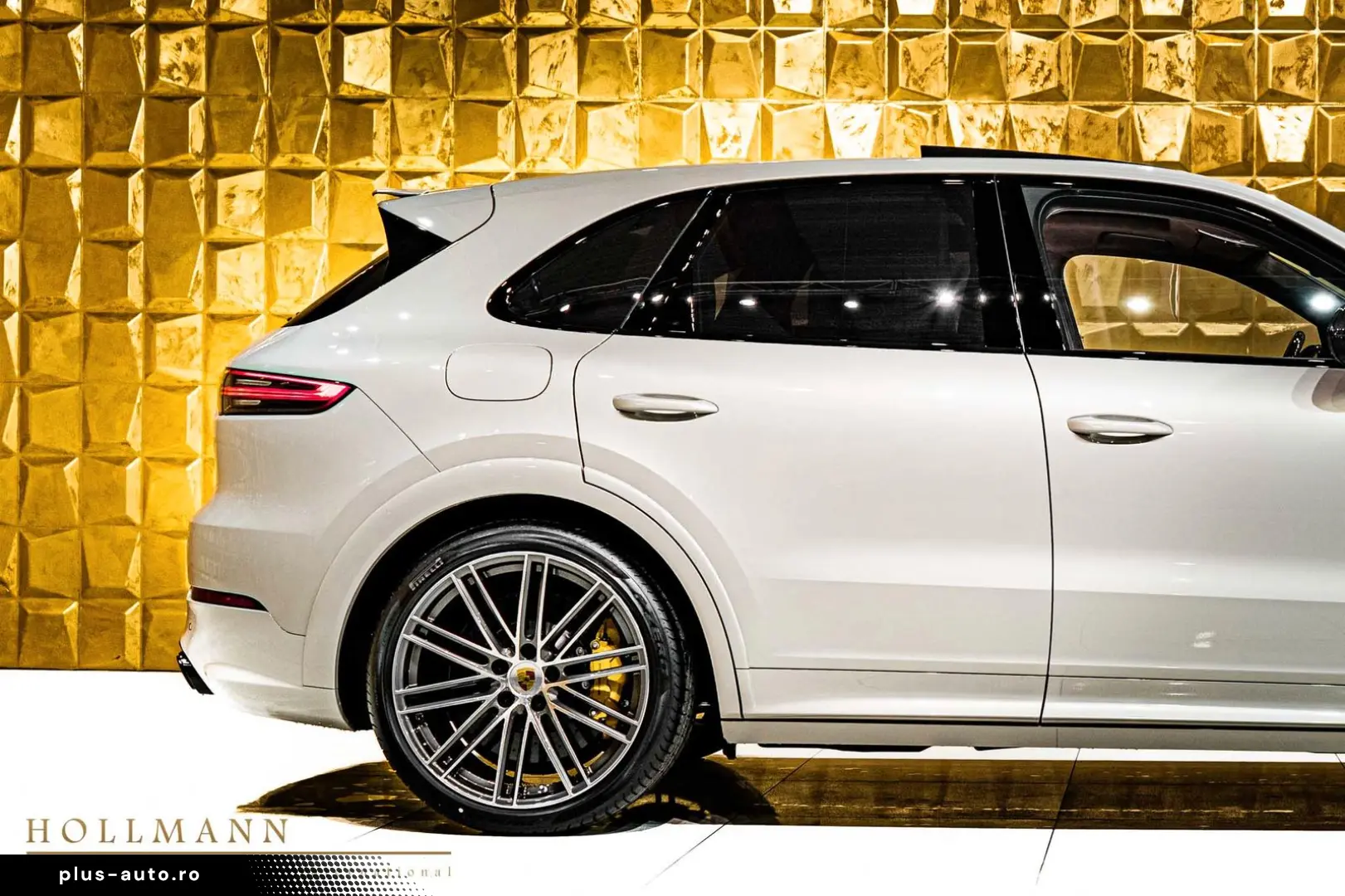 PORSCHE CAYENNE TURBO CARBON 3D BURMESTER  CERAMIC BRAKE