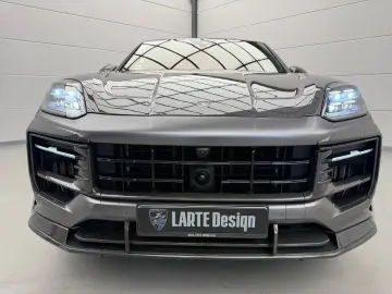 PORSCHE LARTE Design Cayenne Coupe S 4.0 V8