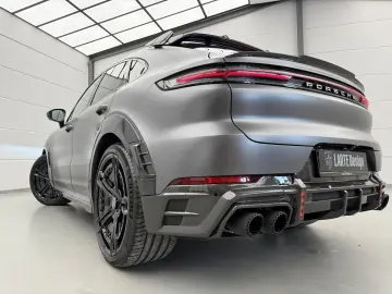PORSCHE LARTE Design Cayenne Coupe S 4.0 V8