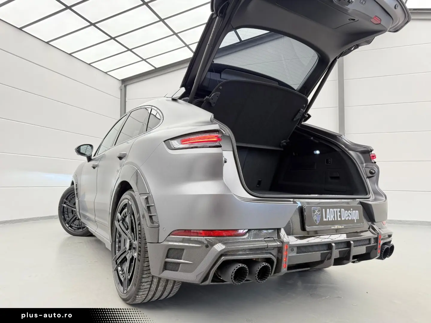 PORSCHE LARTE Design Cayenne Coupe S 4.0 V8