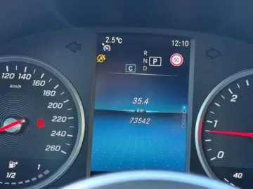 MERCEDES-BENZ GLC 200 Coupe d 4Matic  Kamera