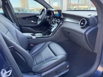MERCEDES-BENZ GLC 200 Coupe d 4Matic  Kamera